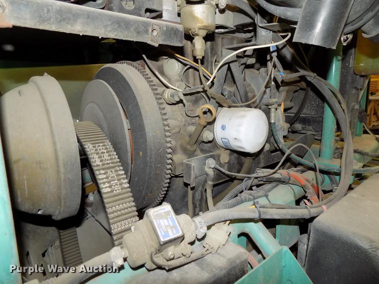 image for item DZ9606 MQ Whiteman HHN31VTCSL5 power trowel