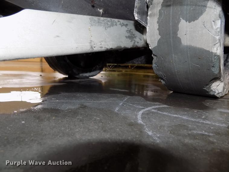 image for item DZ9607 2007 Husqvarna Soff-Cut X4000 prowler concrete saw