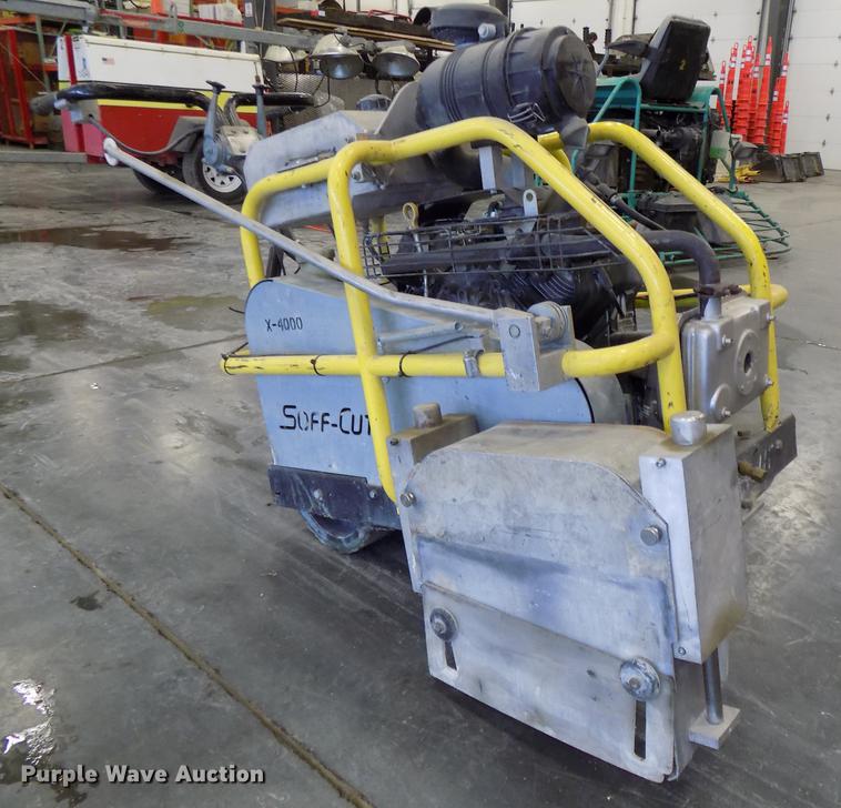 image for item DZ9608 Soff Cut X4000 Prowler concrete saw