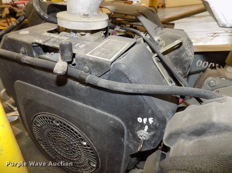 image for item DZ9608 Soff Cut X4000 Prowler concrete saw