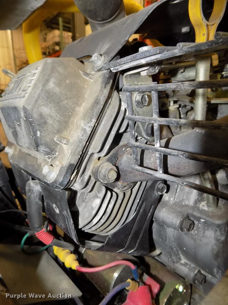 image for item DZ9608 Soff Cut X4000 Prowler concrete saw