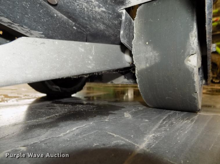 image for item DZ9608 Soff Cut X4000 Prowler concrete saw