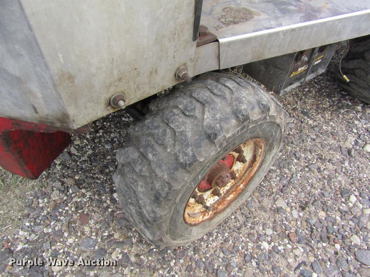 image for item EH9309 Mobility Dipper wheel loader