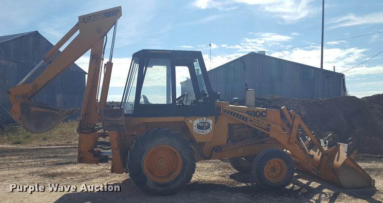 image for item EI9677 1980 Case 580C backhoe