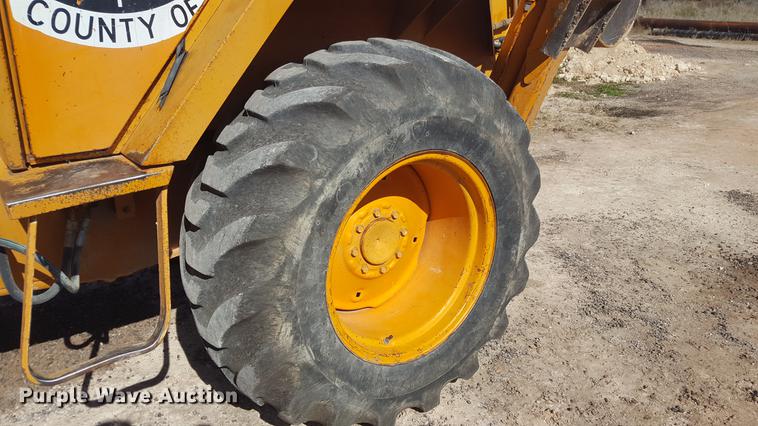 image for item EI9677 1980 Case 580C backhoe