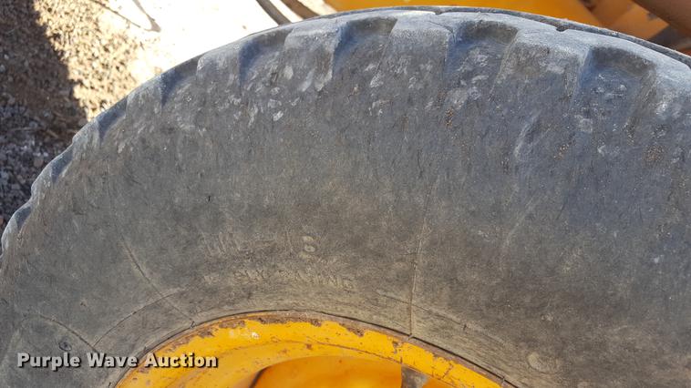 image for item EI9677 1980 Case 580C backhoe