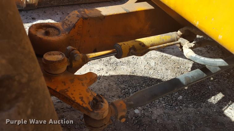 image for item EI9677 1980 Case 580C backhoe