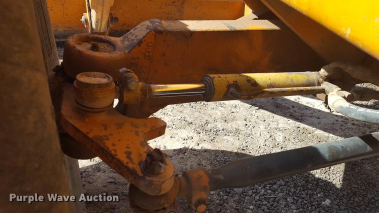 image for item EI9677 1980 Case 580C backhoe