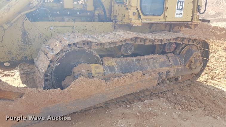 image for item EI9678 1983 Caterpillar D5B dozer