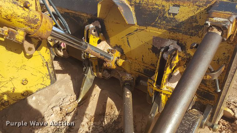 image for item EI9678 1983 Caterpillar D5B dozer