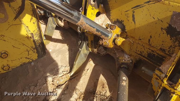 image for item EI9678 1983 Caterpillar D5B dozer