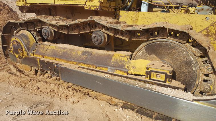 image for item EI9678 1983 Caterpillar D5B dozer