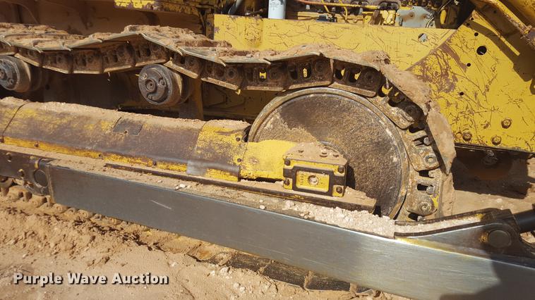 image for item EI9678 1983 Caterpillar D5B dozer