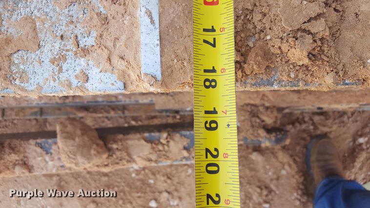 image for item EI9678 1983 Caterpillar D5B dozer