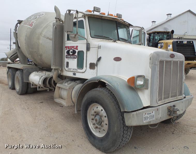 image for item EI9683 2007 Peterbilt 357 ready mix truck