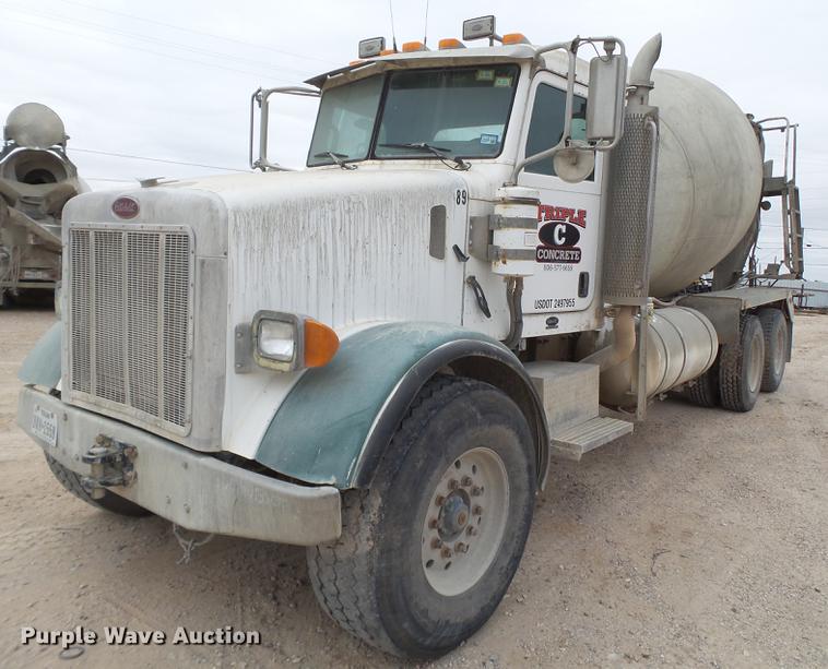 image for item EI9683 2007 Peterbilt 357 ready mix truck