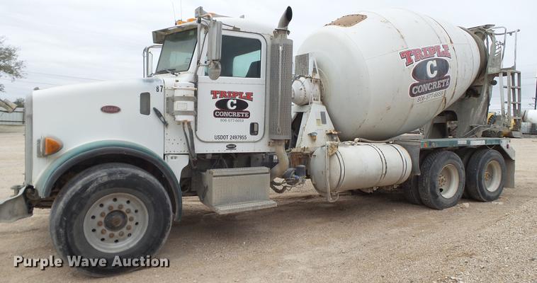 image for item EI9684 2007 Peterbilt 357 ready mix truck