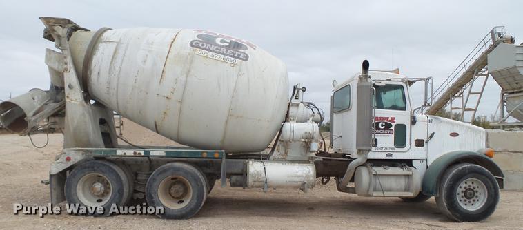 image for item EI9684 2007 Peterbilt 357 ready mix truck