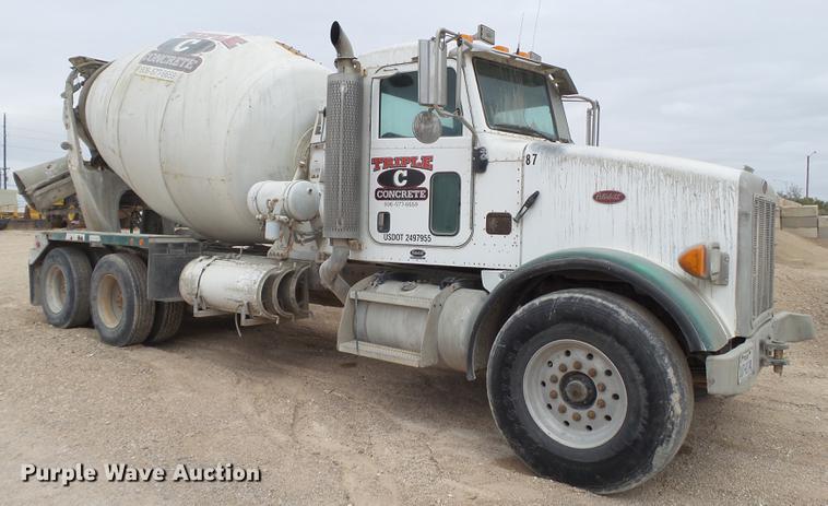 image for item EI9684 2007 Peterbilt 357 ready mix truck