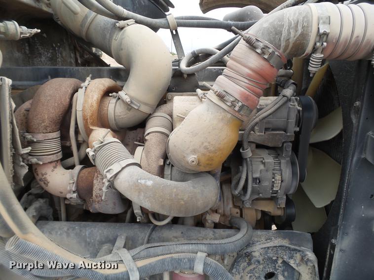 image for item EI9684 2007 Peterbilt 357 ready mix truck