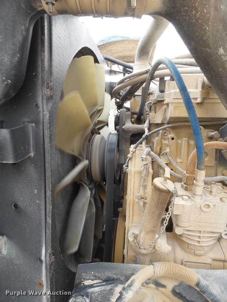 image for item EI9684 2007 Peterbilt 357 ready mix truck