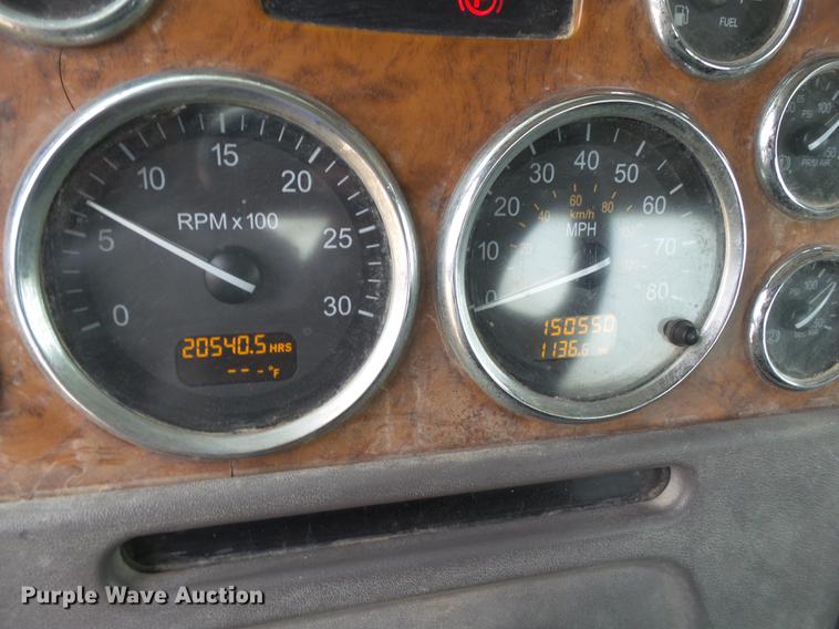 image for item EI9684 2007 Peterbilt 357 ready mix truck