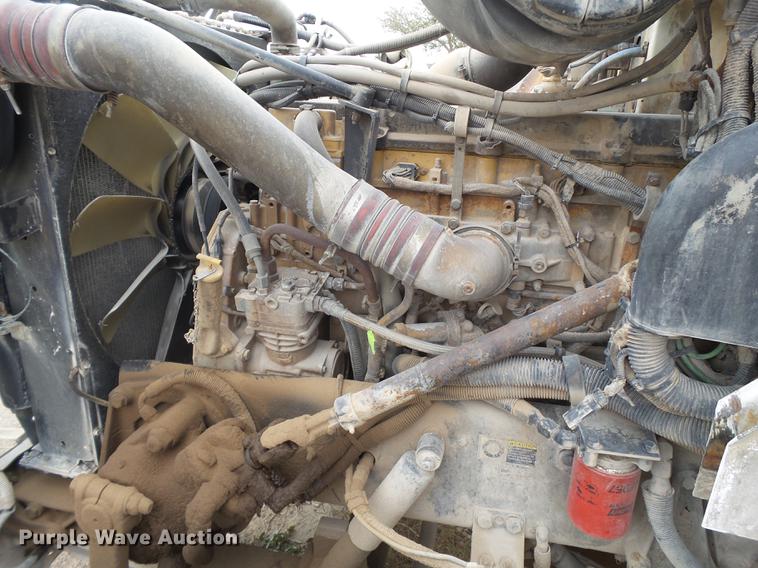 image for item EI9685 2007 Peterbilt 357 ready mix truck