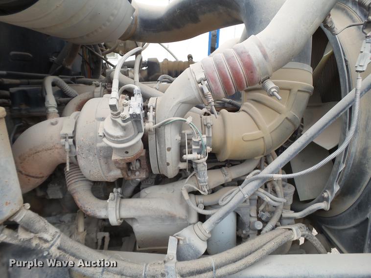 image for item EI9687 2007 Mack CNH semi truck