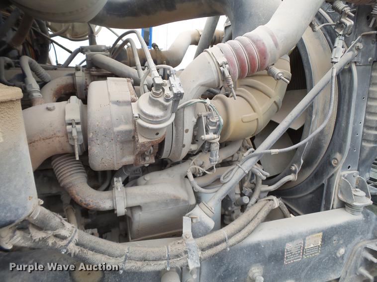 image for item EI9687 2007 Mack CNH semi truck