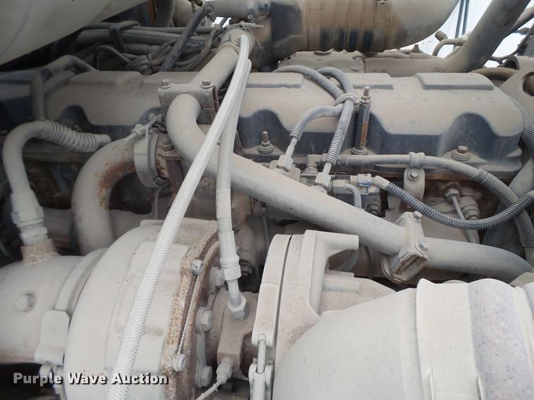 image for item EI9687 2007 Mack CNH semi truck