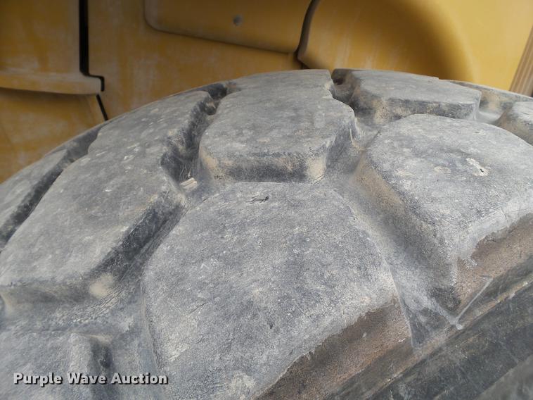 image for item EI9688 2011 Caterpillar 930H wheel loader