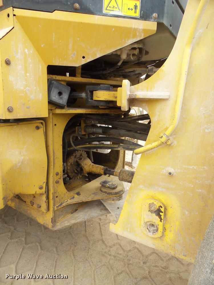 image for item EI9688 2011 Caterpillar 930H wheel loader