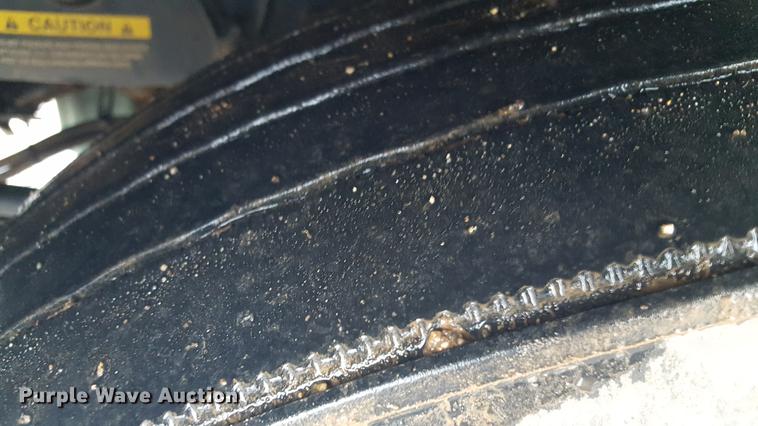 image for item EN9632 2009 Volvo VN semi truck