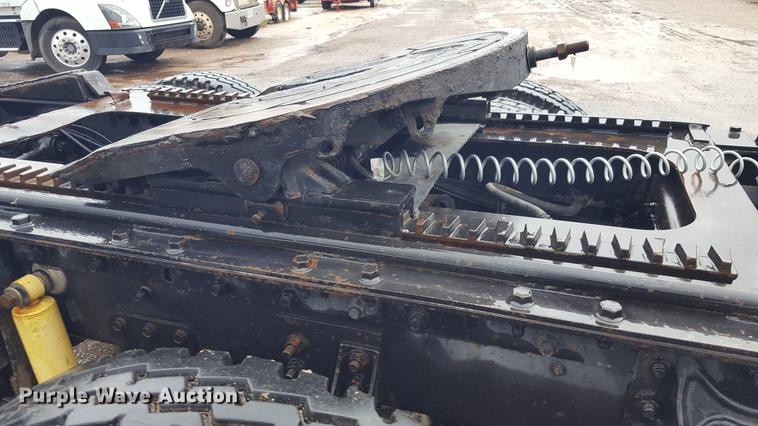 image for item EN9634 1995 International 9400 semi truck