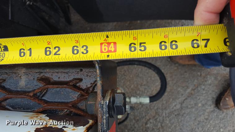 image for item EN9634 1995 International 9400 semi truck