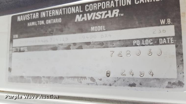 image for item EN9634 1995 International 9400 semi truck