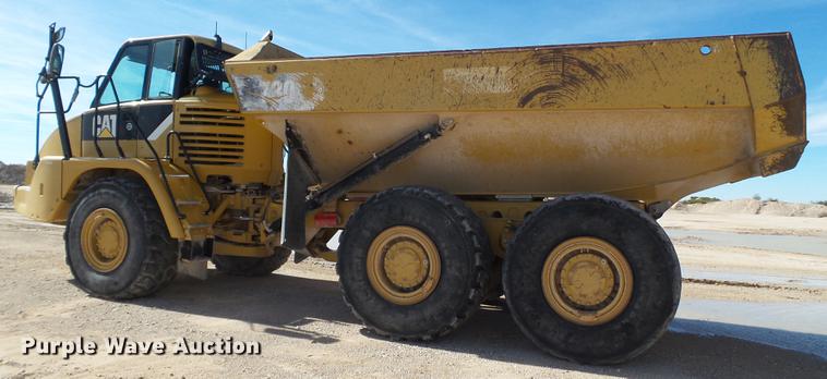 image for item EN9642 2012 Caterpillar 730 haul truck