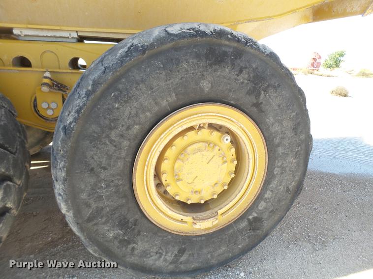 image for item EN9642 2012 Caterpillar 730 haul truck