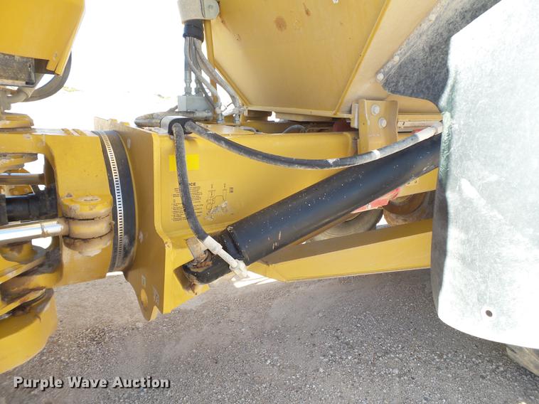 image for item EN9642 2012 Caterpillar 730 haul truck