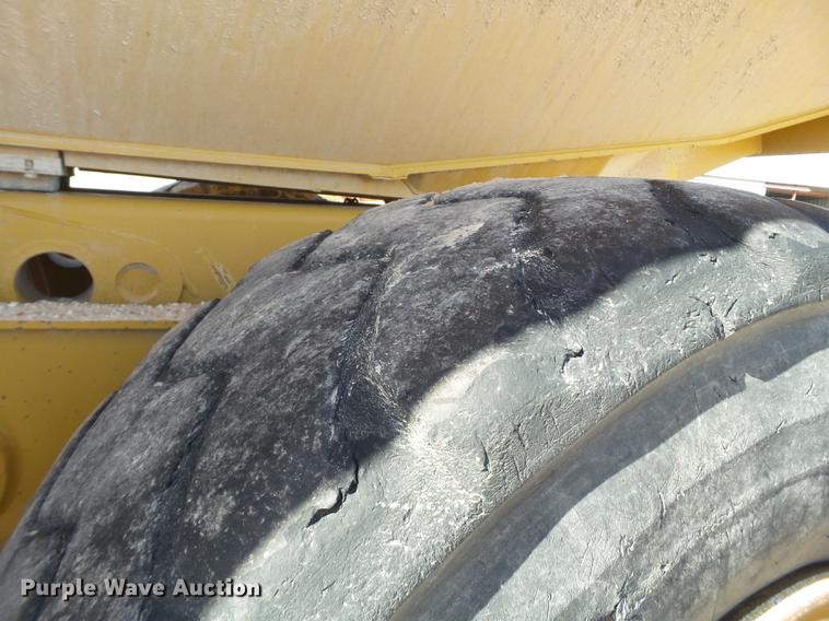 image for item EN9643 2012 Caterpillar 730 haul truck