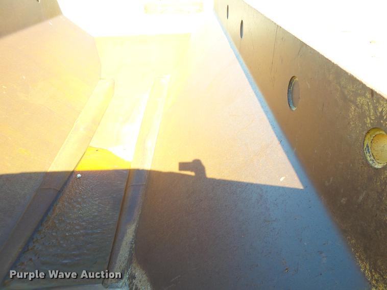 image for item EN9643 2012 Caterpillar 730 haul truck