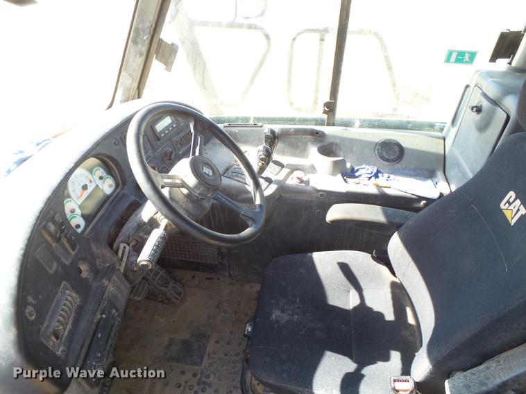 image for item EN9643 2012 Caterpillar 730 haul truck