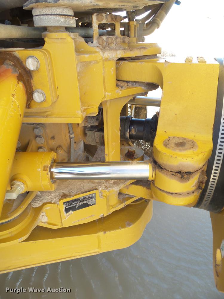 image for item EN9643 2012 Caterpillar 730 haul truck