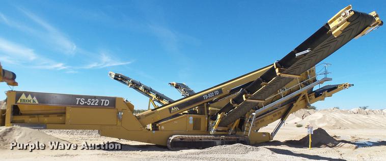 image for item EN9646 2014 Irock TS-522TD triple deck screen