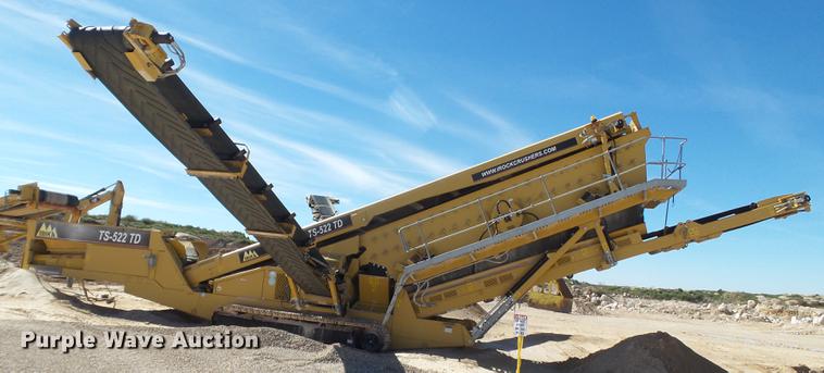 image for item EN9646 2014 Irock TS-522TD triple deck screen