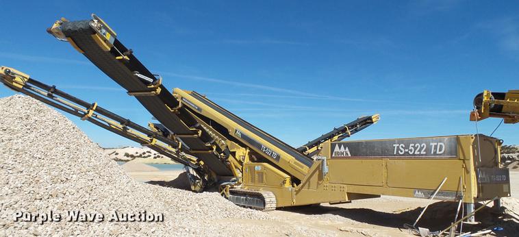 image for item EN9646 2014 Irock TS-522TD triple deck screen