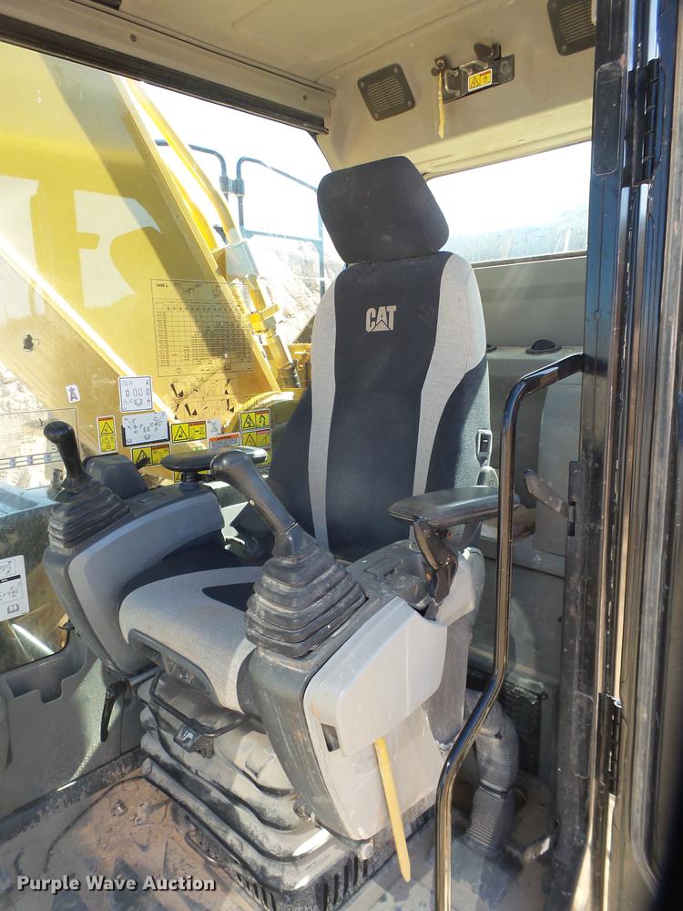 image for item EN9648 2014 Caterpillar 349E L excavator