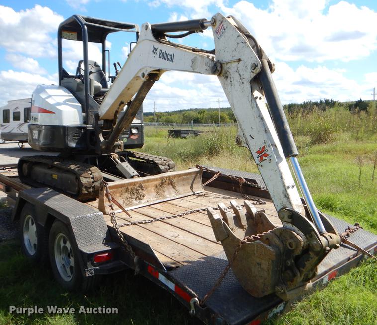 image for item EO9662 2015 Bobcat E32 mini excavator