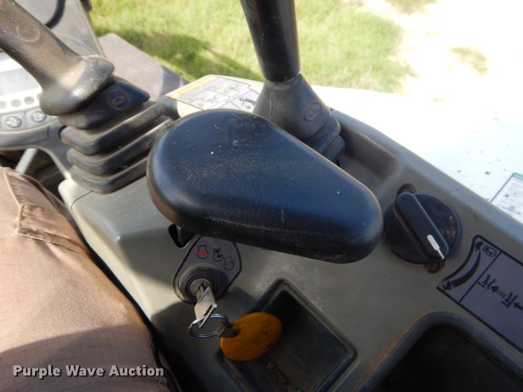 image for item EO9662 2015 Bobcat E32 mini excavator