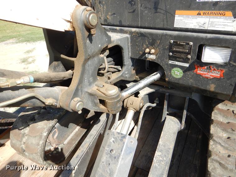 image for item EO9662 2015 Bobcat E32 mini excavator